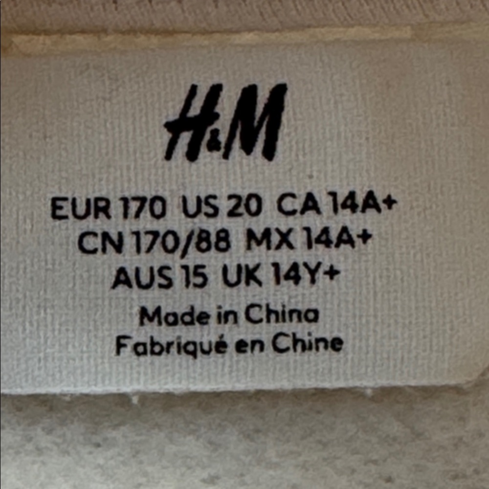 H&M Cream Top - Picture 4 of 6